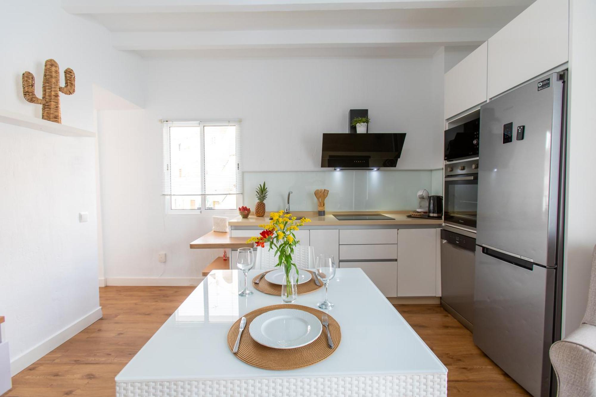 Boutique Rooms Playa Burriana 内尔哈 外观 照片