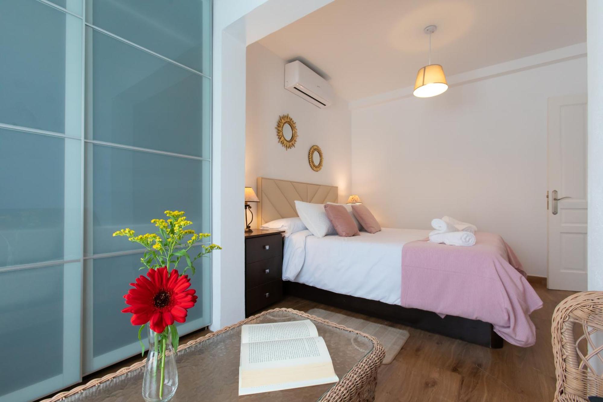 Boutique Rooms Playa Burriana 内尔哈 外观 照片