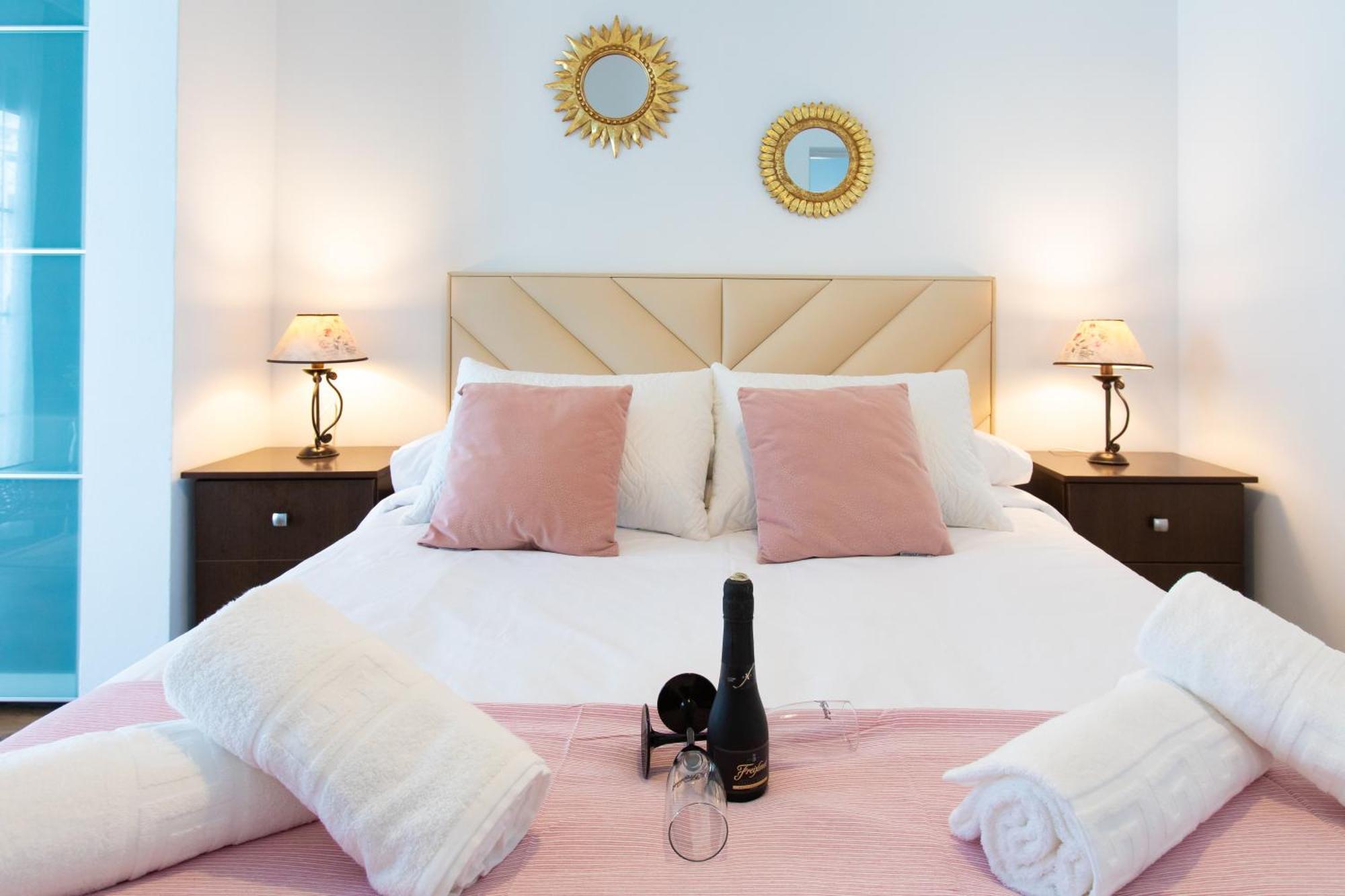 Boutique Rooms Playa Burriana 内尔哈 外观 照片