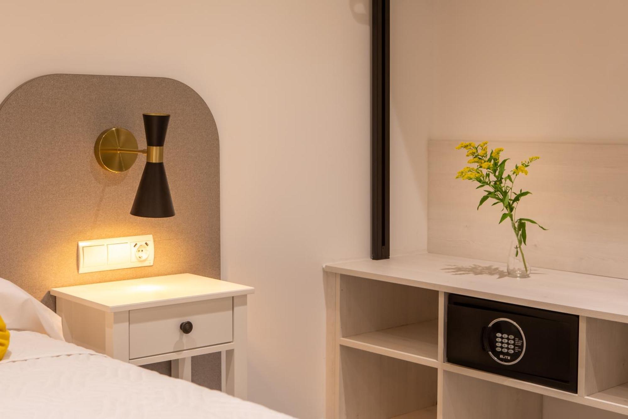 Boutique Rooms Playa Burriana 内尔哈 外观 照片