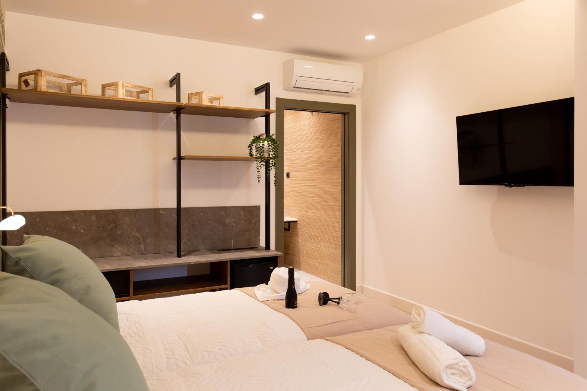 Boutique Rooms Playa Burriana 内尔哈 外观 照片