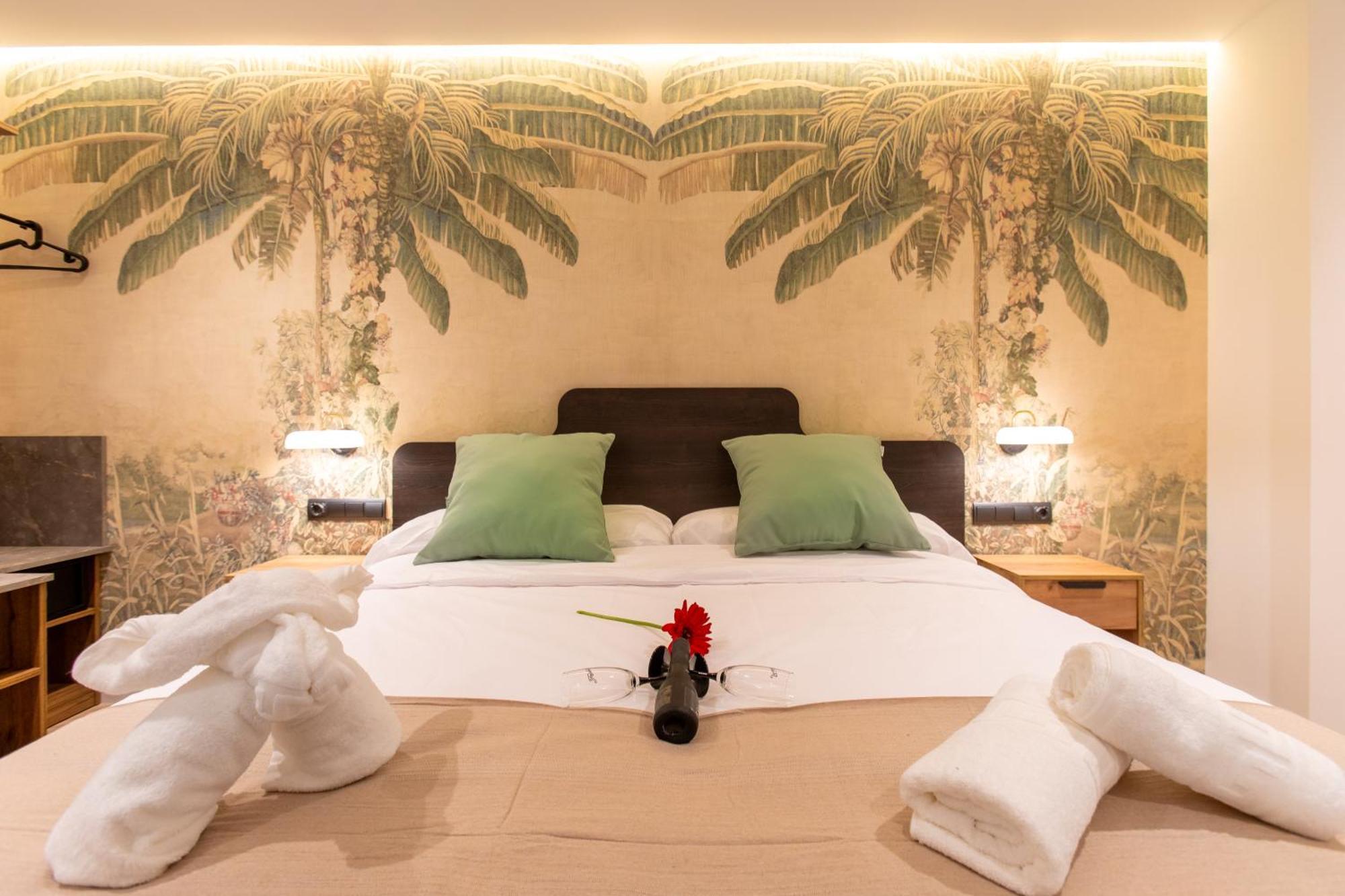 Boutique Rooms Playa Burriana 内尔哈 外观 照片