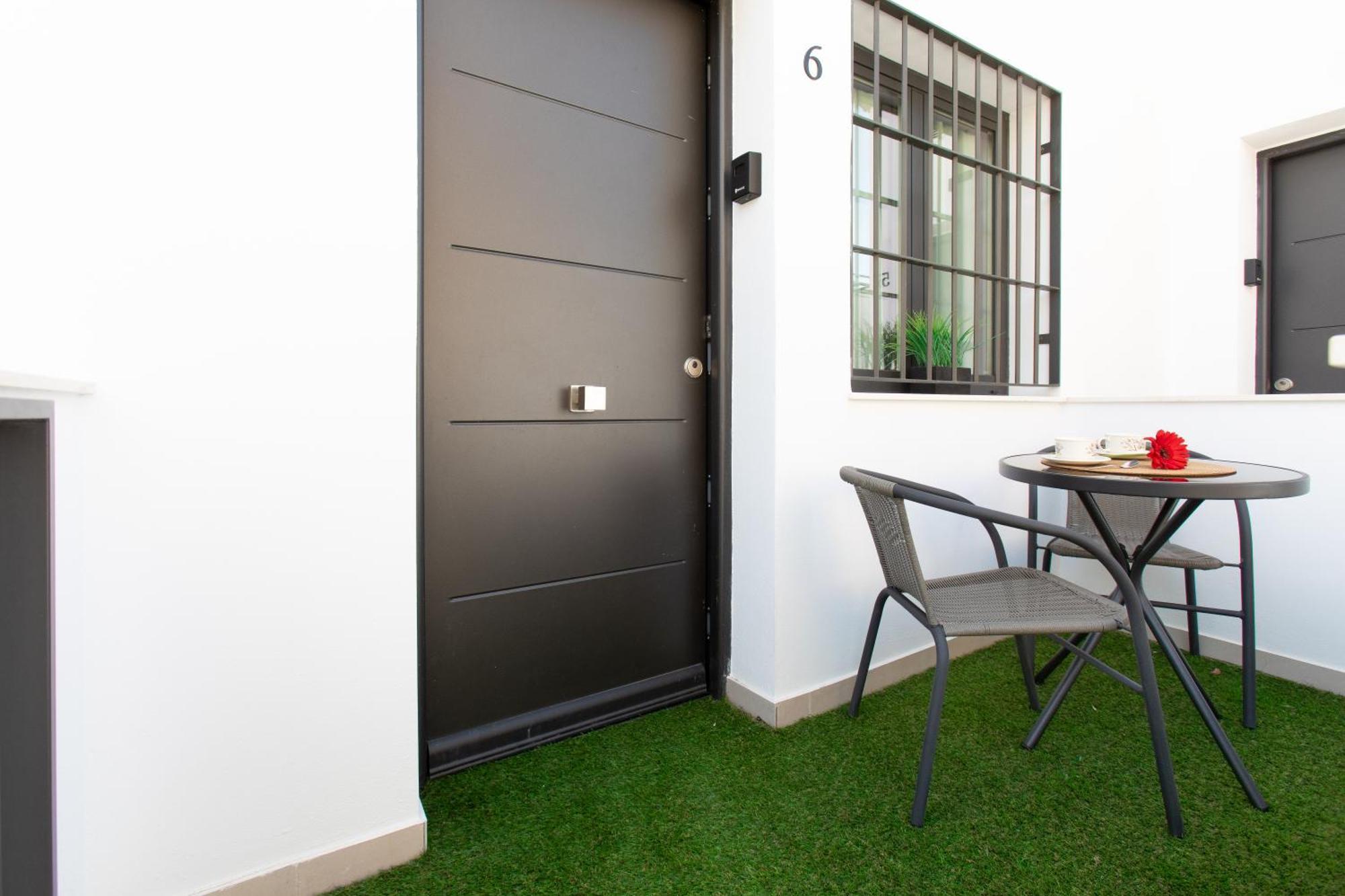 Boutique Rooms Playa Burriana 内尔哈 外观 照片