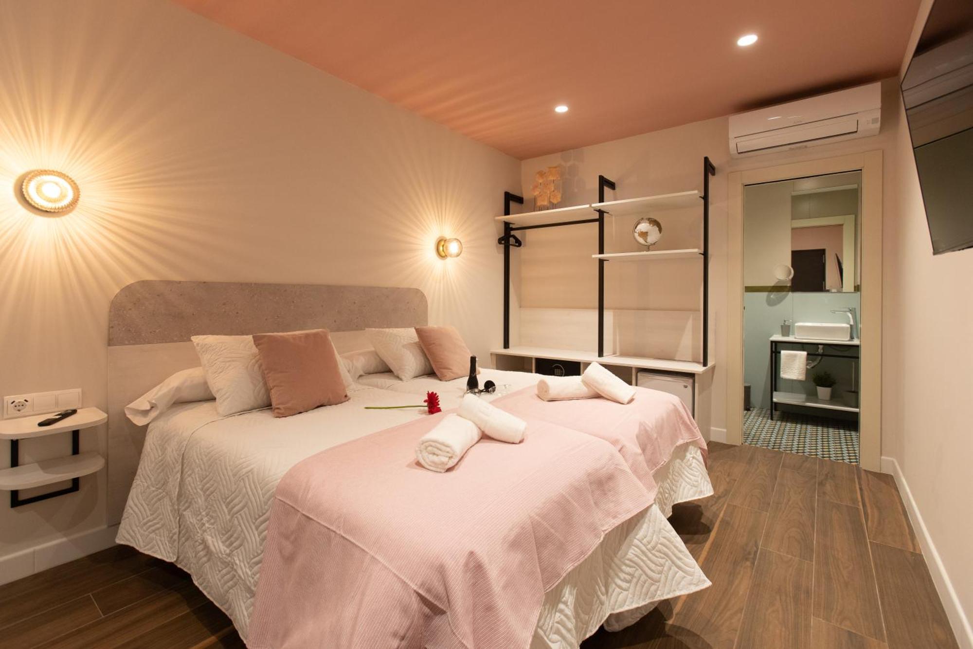 Boutique Rooms Playa Burriana 内尔哈 外观 照片